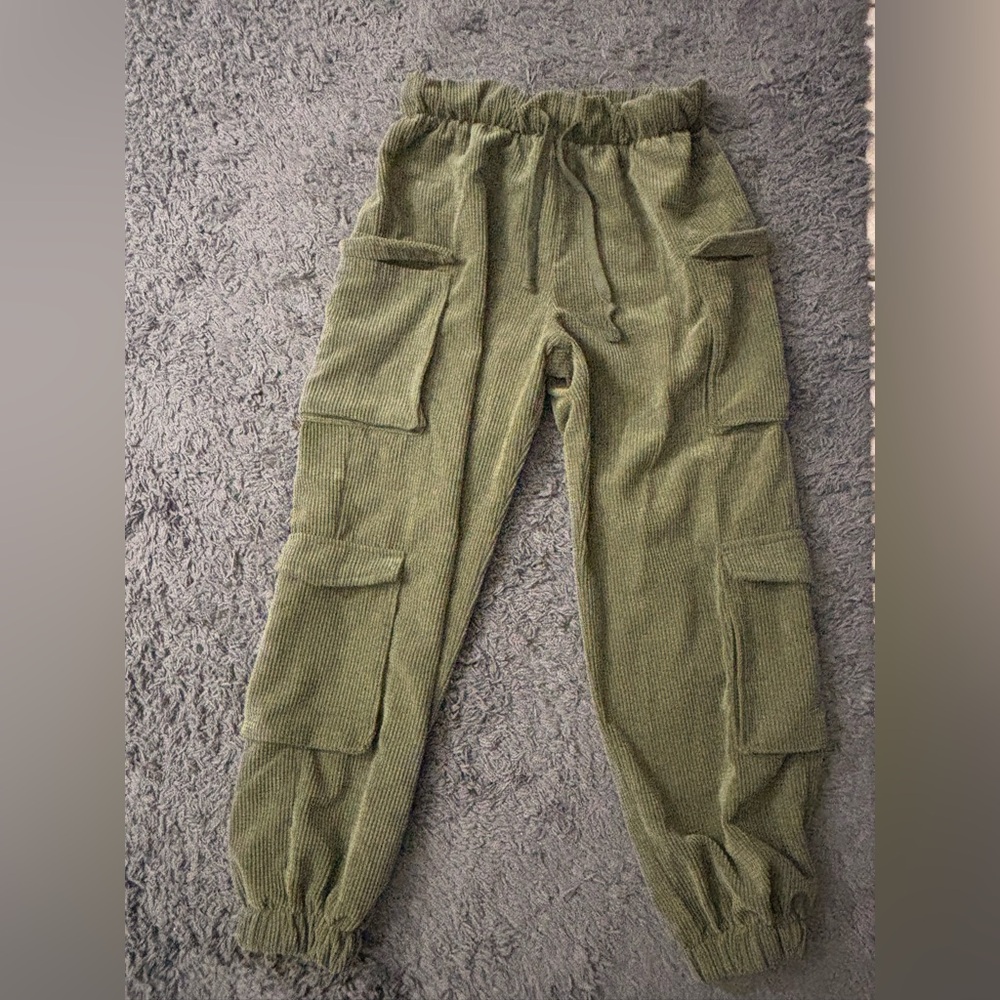 Olive Green Women’s Cargo Pants